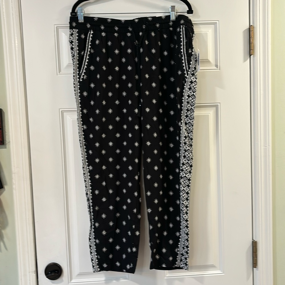 Old Navy pants